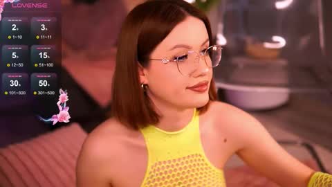 CrystalMo0n online show from March 2026 11:58:02 AM