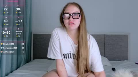 Lina online show from May 2026 04:04:02 PM