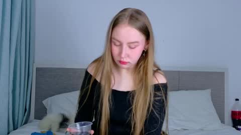 Lina online show from May 2026 10:56:01 AM