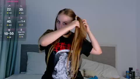Lina online show from May 2026 11:06:02 AM