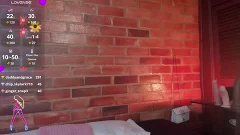 Soy Crystal online show from March 2025 02:10:02 PM