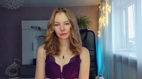 Snapshot of cuddle_kitten chatting on December 2024 07:08:01 AM Alexia online show from December 2024 07:08:01 AM