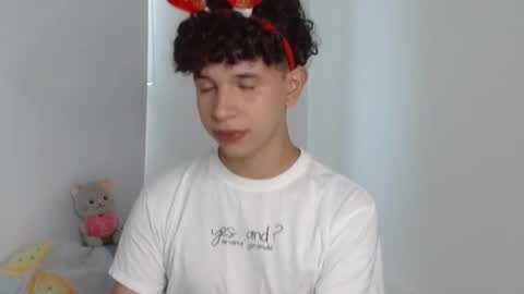 Cuddly online show from January 2025 04:59:01 PM