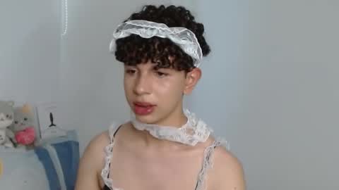 Cuddly online show from January 2025 08:40:02 PM