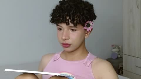 Cuddly online show from February 2025 04:10:02 PM