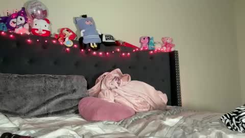 cum2charmxx online show from October 2025 01:28:01 PM