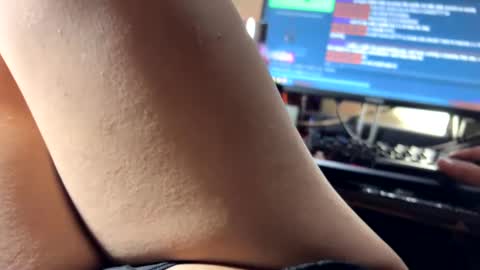 im KIM new girl to spoil online show from February 2025 11:50:02 AM