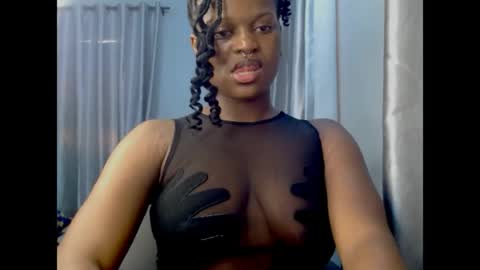 Snapshot of cum_ebony_petitxx chatting on April 2026 06:55:02 AM cath online show from April 2026 06:55:02 AM