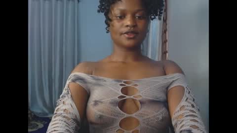 Snapshot of cum_ebony_petitxx chatting on May 2026 06:30:01 AM cath online show from May 2026 06:30:01 AM