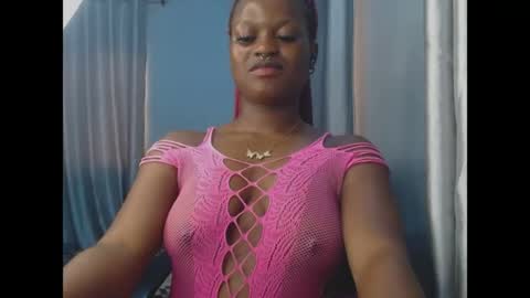 Snapshot of cum_ebony_petitxx chatting on May 2026 06:54:02 AM cath online show from May 2026 06:54:02 AM