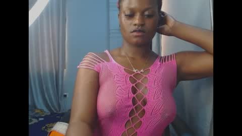 Snapshot of cum_ebony_petitxx chatting on May 2026 10:36:01 AM cath online show from May 2026 10:36:01 AM