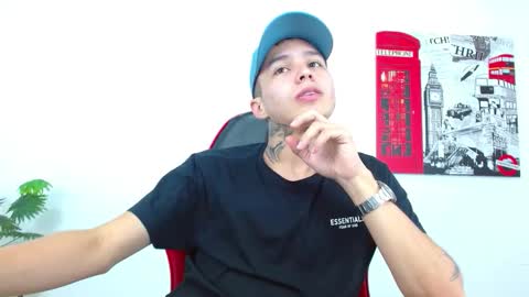 cumandres online show from February 2026 03:10:01 PM