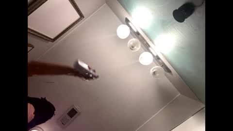 CuMAw3R online show from April 2026 08:37:01 PM