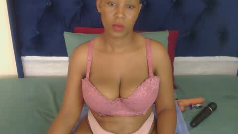 Snapshot of cumcandyqueen chatting on February 2026 07:41:02 AM cumcandyqueen online show from February 2026 07:41:02 AM