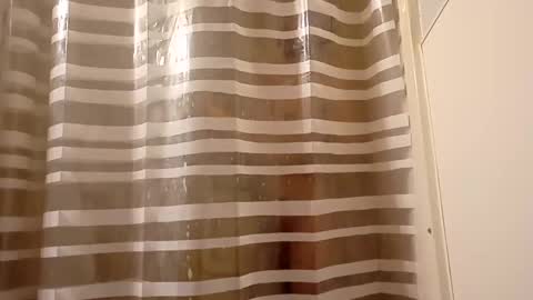 Snapshot of cumfetishswallower chatting on March 2025 08:10:02 PM cumfetishswallower online show from March 2025 08:10:02 PM