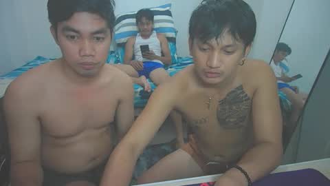 Snapshot of cumloader_ian4u chatting on April 2026 09:11:02 AM IAN online show from April 2026 09:11:02 AM