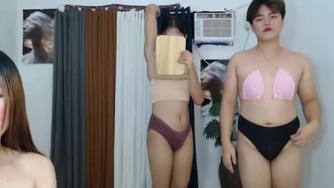 Snapshot of cummer_girls chatting on November 2025 04:23:02 AM via medusa danna lerie scarlet online show from November 2025 04:23:02 AM