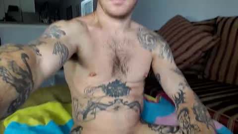 Charlie Mitchell   online show from November 2025 09:35:02 PM