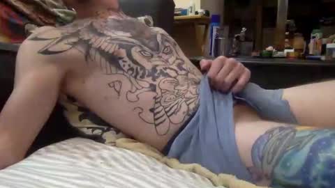 Snapshot of cumonover420 chatting on October 2025 02:18:01 AM cumonover420 online show from October 2025 02:18:01 AM