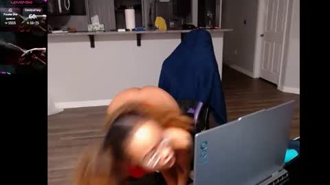 Nia Reese online show from June 2026 07:46:01 AM