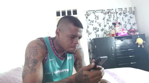 Snapshot of cuplex_hotlatina94 chatting on January 2025 10:29:02 AM dominic and julieta... independent models online show from January 2025 10:29:02 AM