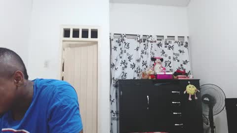 Snapshot of cuplex_hotlatina94 chatting on January 2025 10:20:02 AM dominic and julieta... independent models online show from January 2025 10:20:02 AM