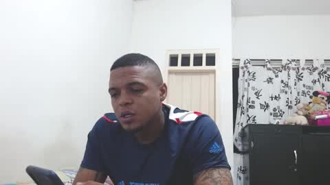 Snapshot of cuplex_hotlatina94 chatting on March 2025 10:45:02 AM dominic and julieta... independent models online show from March 2025 10:45:02 AM