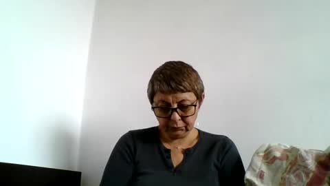 Snapshot of cuplu4346529860 chatting on November 2025 10:14:01 AM couple online show from November 2025 10:14:01 AM