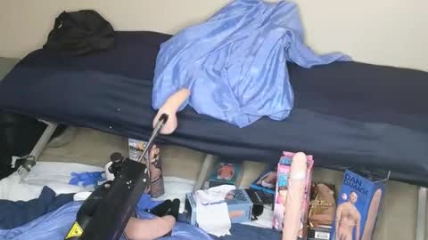 Snapshot of curiousbisex22 chatting on April 2026 12:28:02 PM Curiousbisex22 online show from April 2026 12:28:02 PM