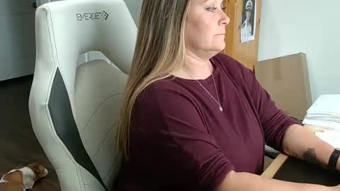 curious couple online show from January 2025 07:04:02 PM