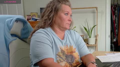 curious couple online show from February 2026 03:06:02 PM