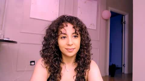 Snapshot of curly_jade_ chatting on April 2026 05:08:02 PM curly_jade_ online show from April 2026 05:08:02 PM