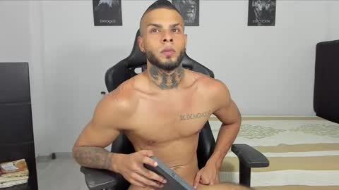 curtis_blake online show from September 2025 01:39:02 AM