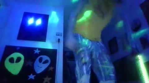 Curtisdow420 online show from December 2025 08:12:01 AM