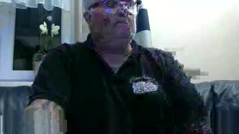 Snapshot of curtus14 chatting on September 2025 10:53:02 PM curtus14 online show from September 2025 10:53:02 PM