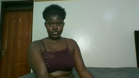 queen online show from March 2026 01:00:01 PM