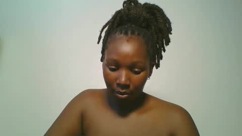 Snapshot of curvybootyj chatting on March 2026 08:42:01 AM CuteJJudy online show from March 2026 08:42:01 AM