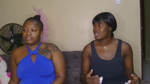 Snapshot of curvyebony1 chatting on February 2025 02:26:01 AM curtis online show from February 2025 02:26:01 AM