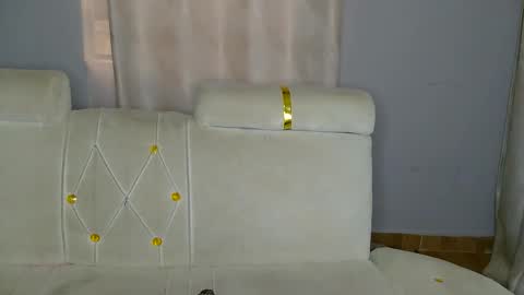 Snapshot of curvyebony1 chatting on September 2025 03:52:02 AM curtis online show from September 2025 03:52:02 AM