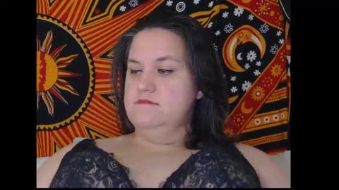 Snapshot of curvyflora chatting on October 2025 09:21:01 PM CurvyFlora online show from October 2025 09:21:01 PM