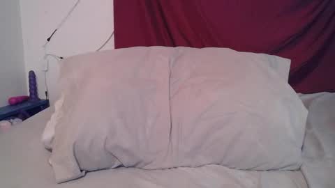 Celine Fawe online show from September 2025 06:29:02 PM