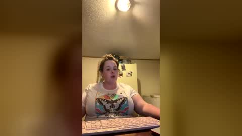 dahlia -kim online show from July 2026 02:41:01 AM