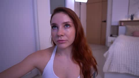 Foxy online show from April 2026 03:04:02 AM