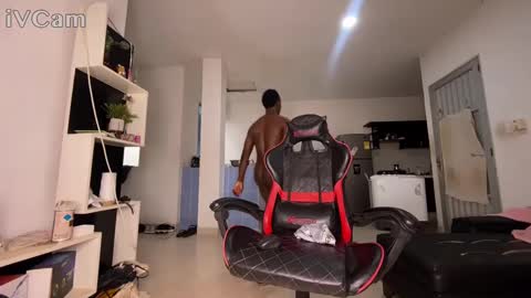 Snapshot of cute_boy_24cm chatting on September 2025 12:05:01 PM cute_boy_24cm online show from September 2025 12:05:01 PM