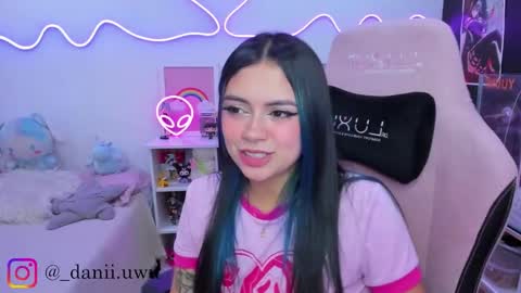 Dani  online show from November 2025 12:31:02 AM