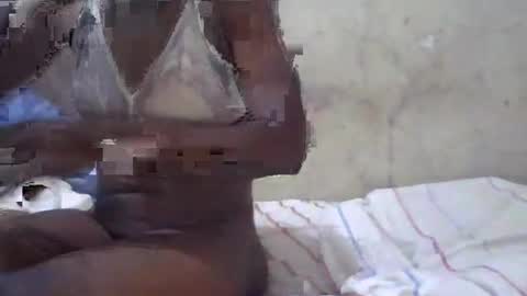 Snapshot of cute_divah4 chatting on July 2026 04:25:02 PM cute_divah4 online show from July 2026 04:25:02 PM