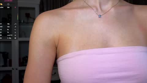 Anne online show from December 2025 07:25:02 AM