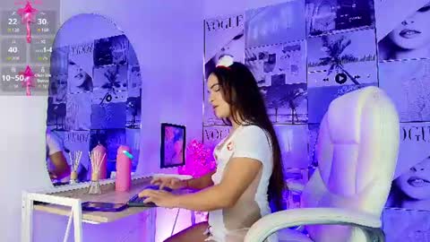 Snapshot of cute_horny12 chatting on June 2026 01:59:01 PM Cute horny1 online show from June 2026 01:59:01 PM