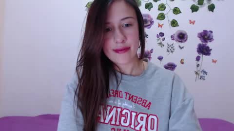 Snapshot of cute_isaa chatting on May 2026 11:10:02 PM Isabella online show from May 2026 11:10:02 PM