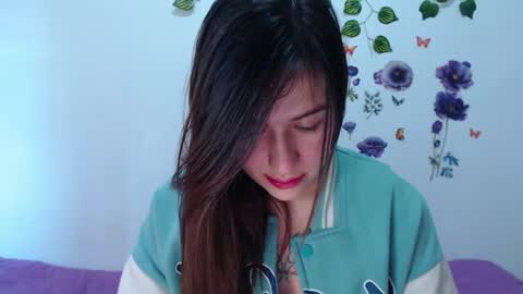 Snapshot of cute_isaa chatting on July 2026 09:46:02 PM Isabella online show from July 2026 09:46:02 PM